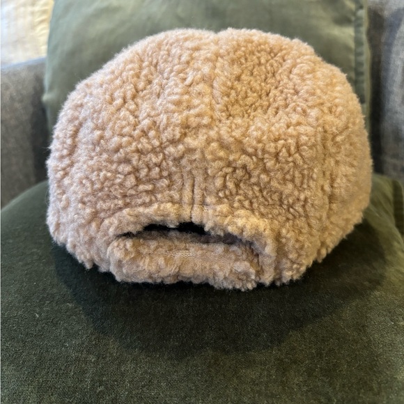 Isabel Marant Shearling Hat Brown - Picture 4 of 4